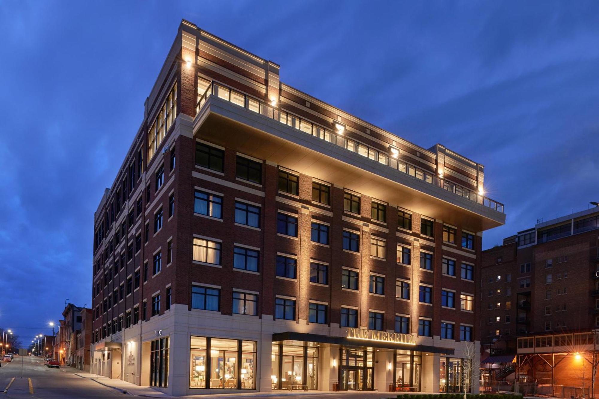 The Merrill Hotel & Conference Center, Muscatine, A Tribute Portfolio Hotel Ngoại thất bức ảnh